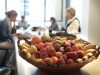 corbeilles-de-fruits-frais-bureau